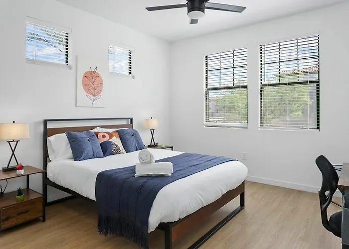 Two Cozysuites With Pool & Jacuzzi 02&09 *